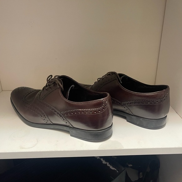 Prada Shoes - Picture 12 of 14